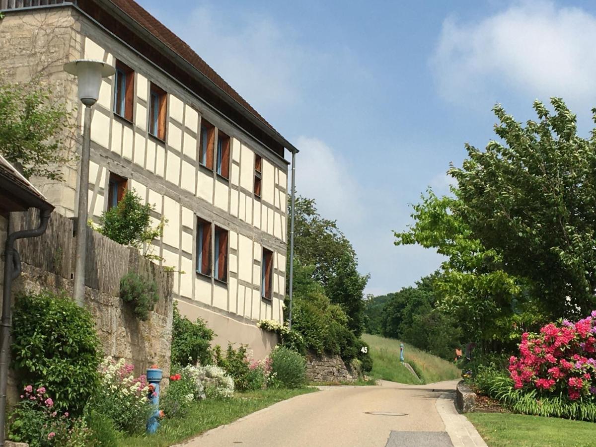 Rose Cottage Im Romantischen Taubertal Adelshofen  Buitenkant foto